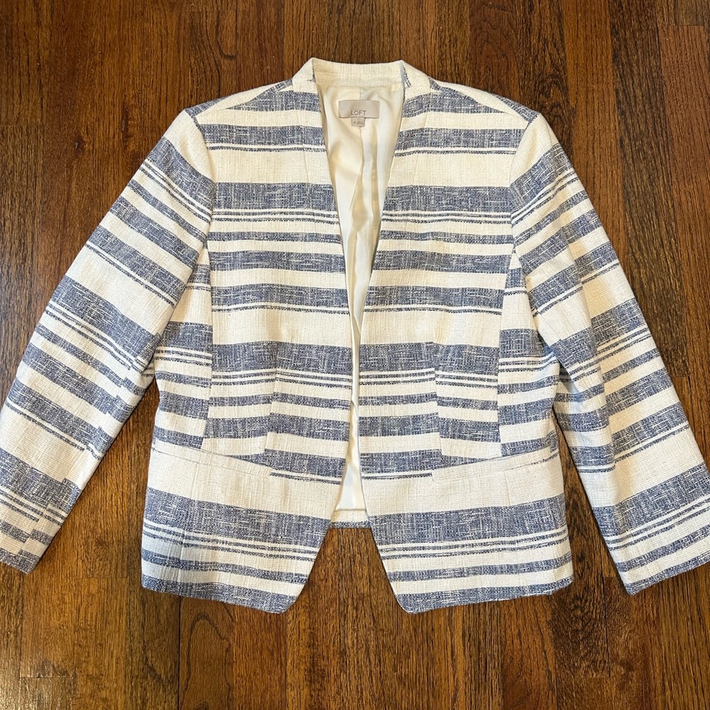 Loft cropped blazer